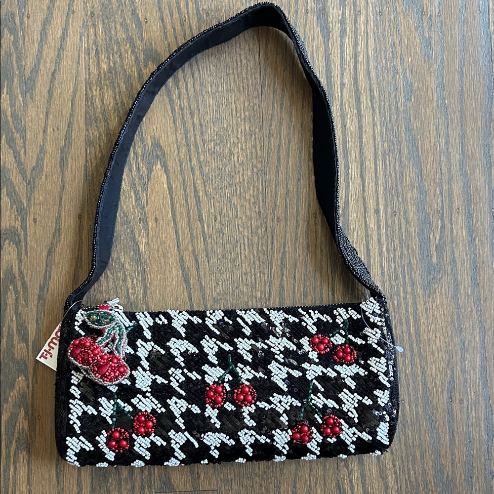 VIRAL Black and White Beaded Cherry Bag